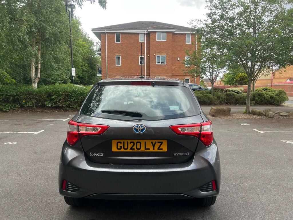 Toyota Yaris Hatchback 1.5 Vvt-h Icon E-cvt Euro 6 Ss 2 GU20LYZ Grey #5