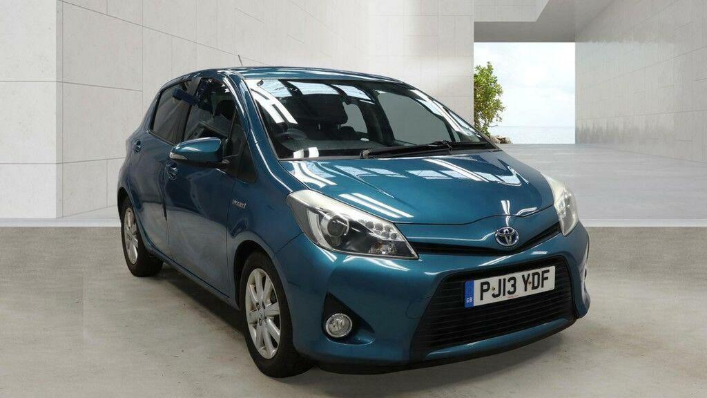 Toyota Yaris 1.5 Vvt-h T4 Cvt Euro 5 Blue
