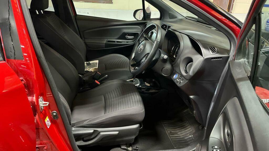 Toyota Yaris Hatchback Red #22