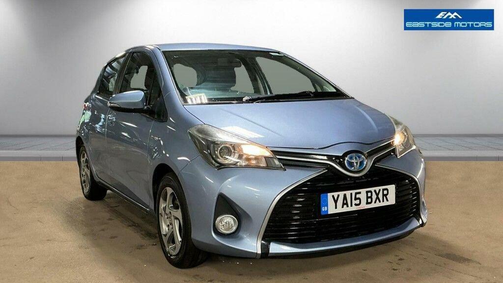 Toyota Yaris Hatchback 1.5 Vvt-h Icon E-cvt Euro 6 201515 YA15BXR Blue