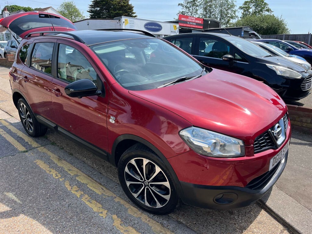 Nissan Qashqai+2 Qashqai2 360 Dci Red