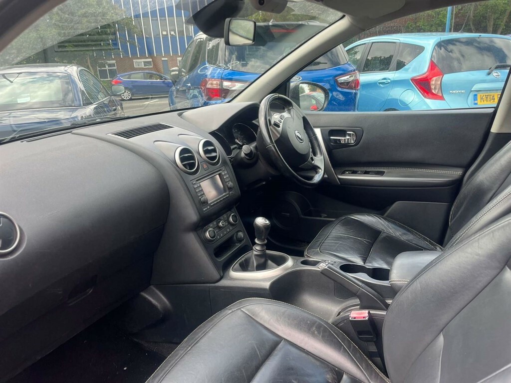 Nissan Qashqai 1.6 117 Acenta Red #2