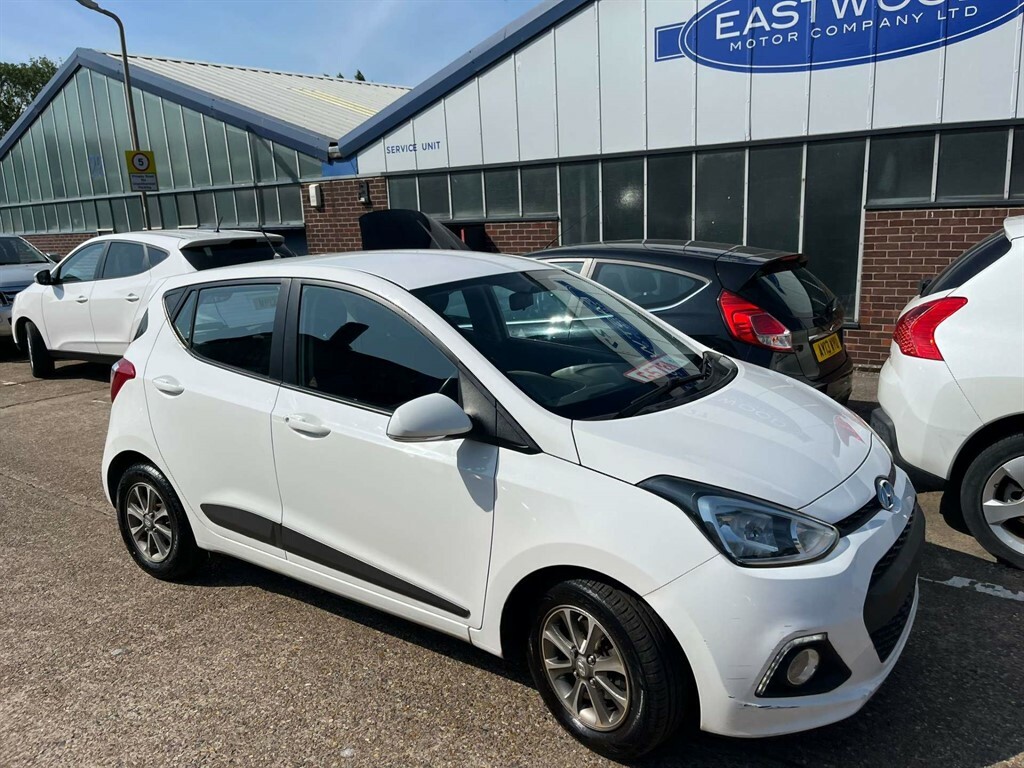 Hyundai I10 Premium White