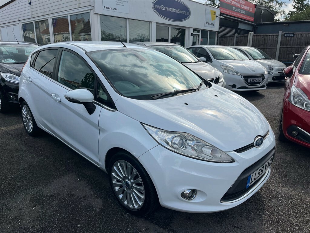 Ford Fiesta Titanium 90 Tdci White