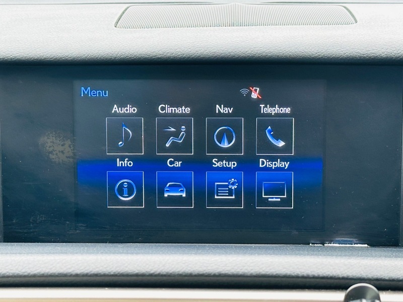 Lexus IS 300H Premier U1536 Ulez Grey #22