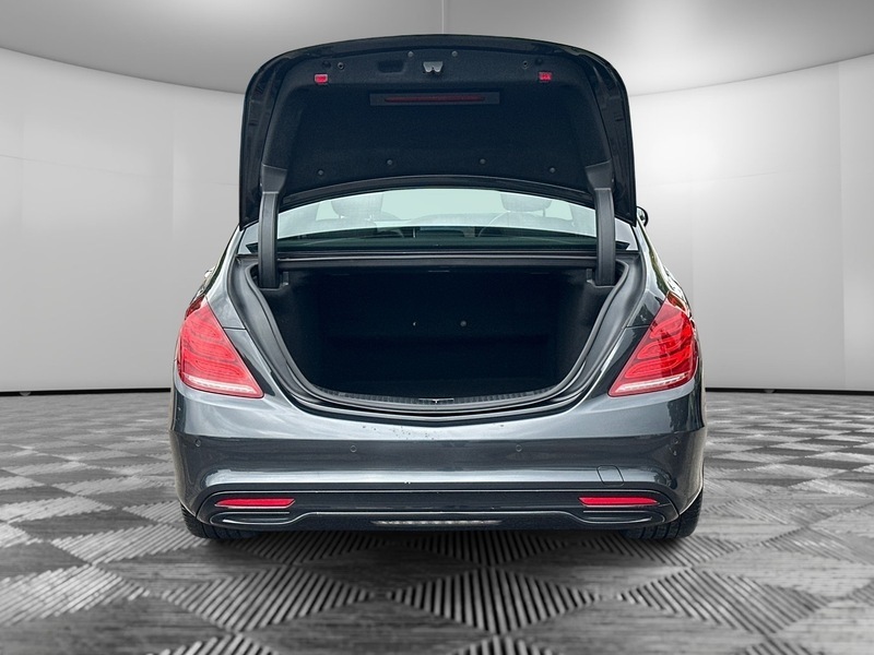 Mercedes-Benz S Class Saloon Blue #9
