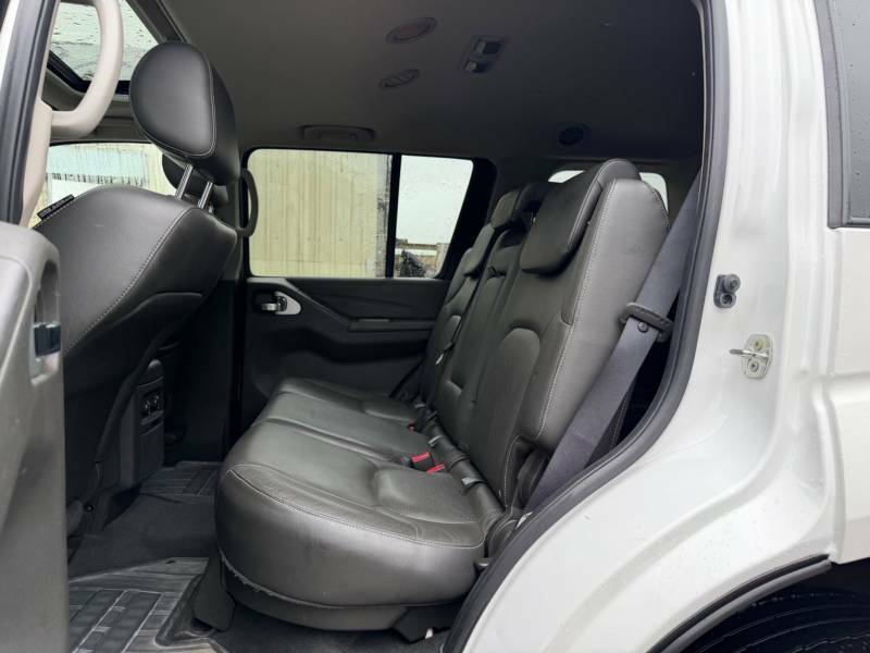 Nissan Pathfinder 2.5 Dci Tekna Grey #23