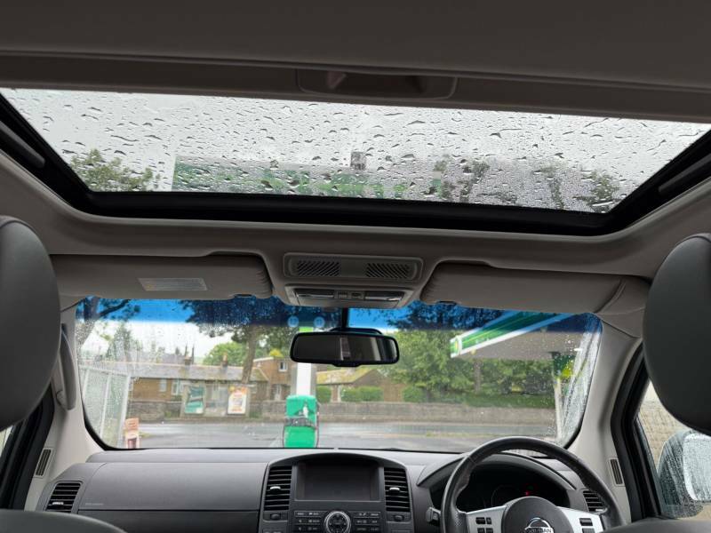 Nissan Pathfinder 2.5 Dci Tekna Grey #25