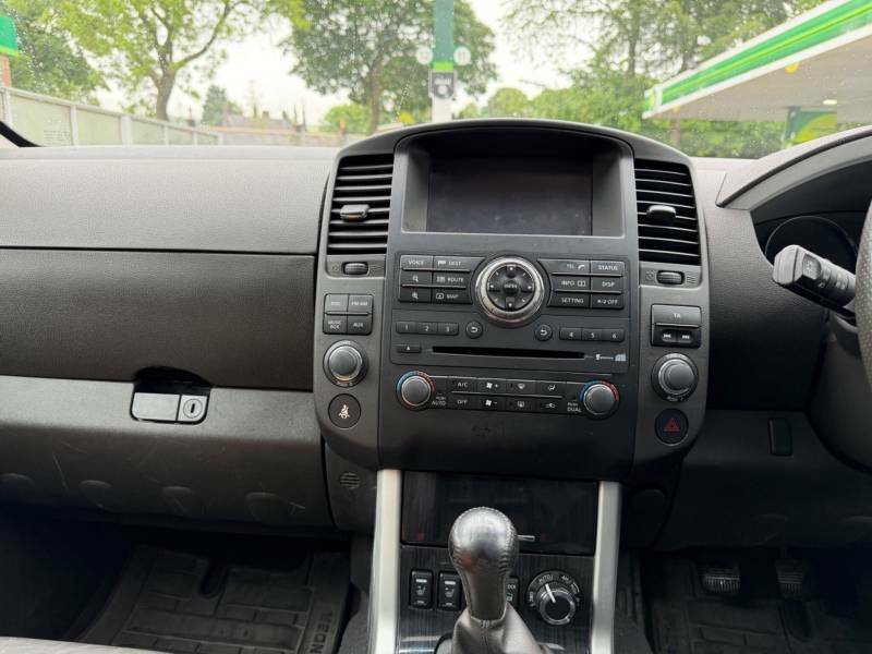 Nissan Pathfinder 2.5 Dci Tekna Grey #28