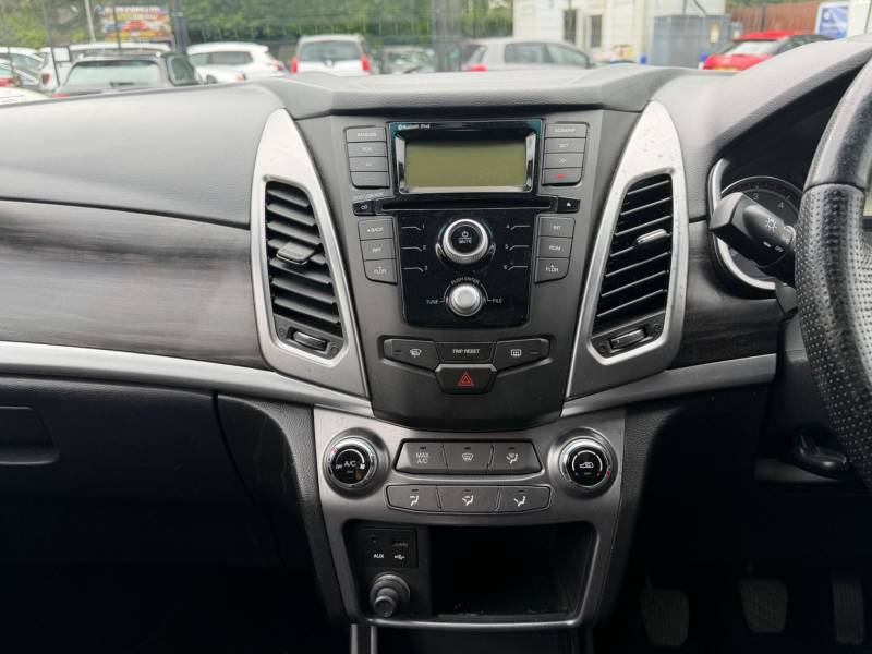SsangYong Korando Red #18