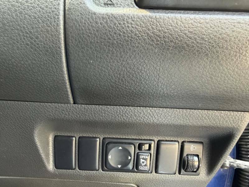 Nissan X-Trail  Blue #16