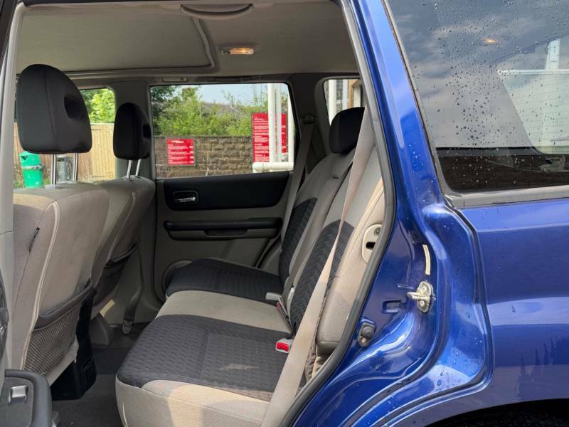 Nissan X-Trail  Blue #10
