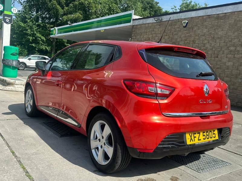 Renault Clio 1.5 Dci Dynamique Medianav Euro 5 Ss Red #3