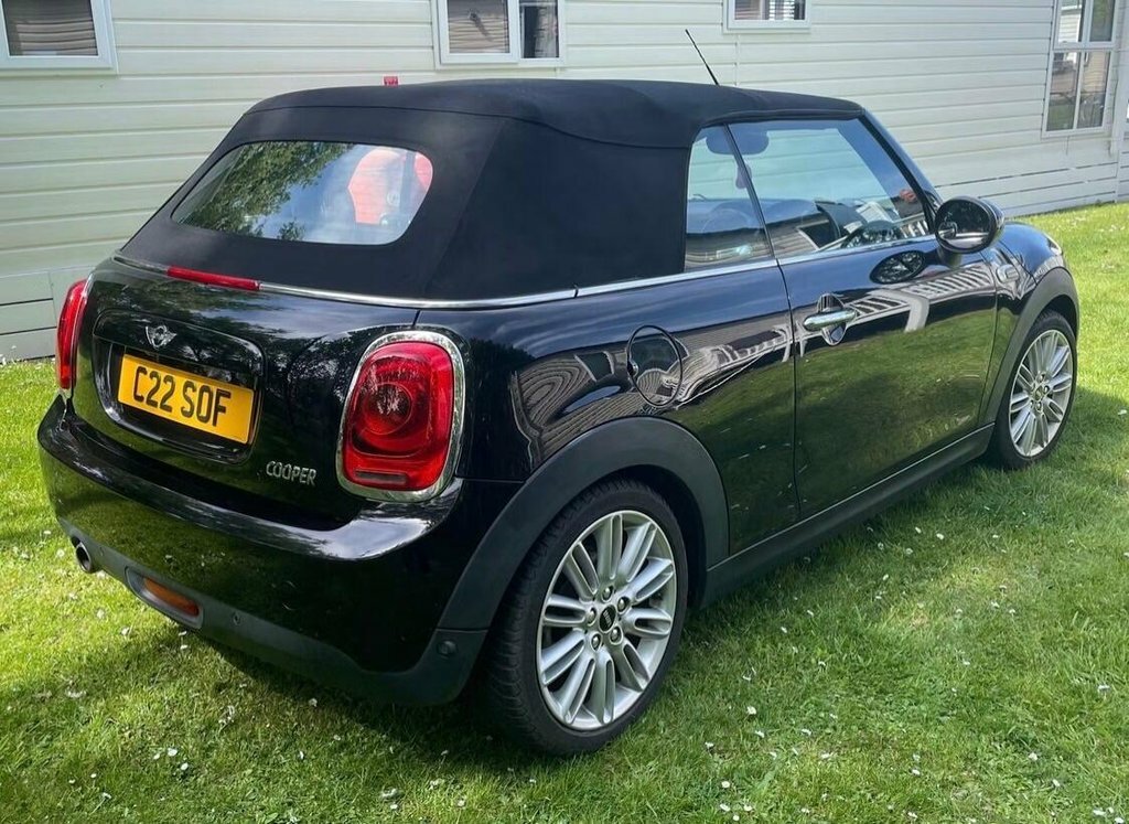 Mini Convertible 1.5L Cooper Black #5