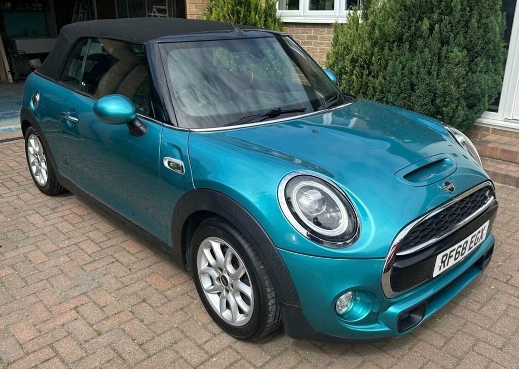 Mini Convertible 2L Cooper S Classic Blue