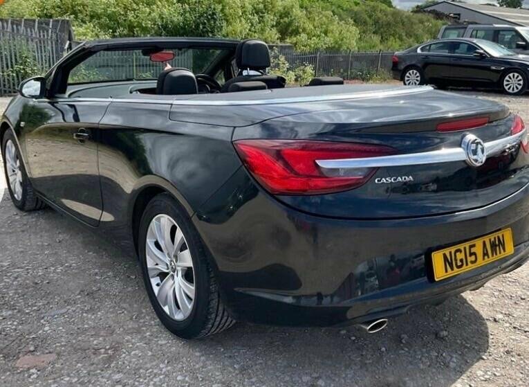 Vauxhall Cascada Elite White #7