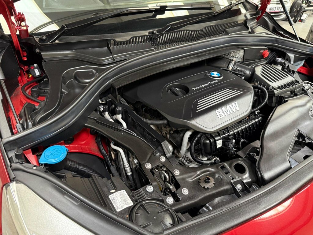 BMW 2 Series Active Tourer Mpv 2014 Bmw 2 Series Active Tourer 2.0 218D Se Di Black #46