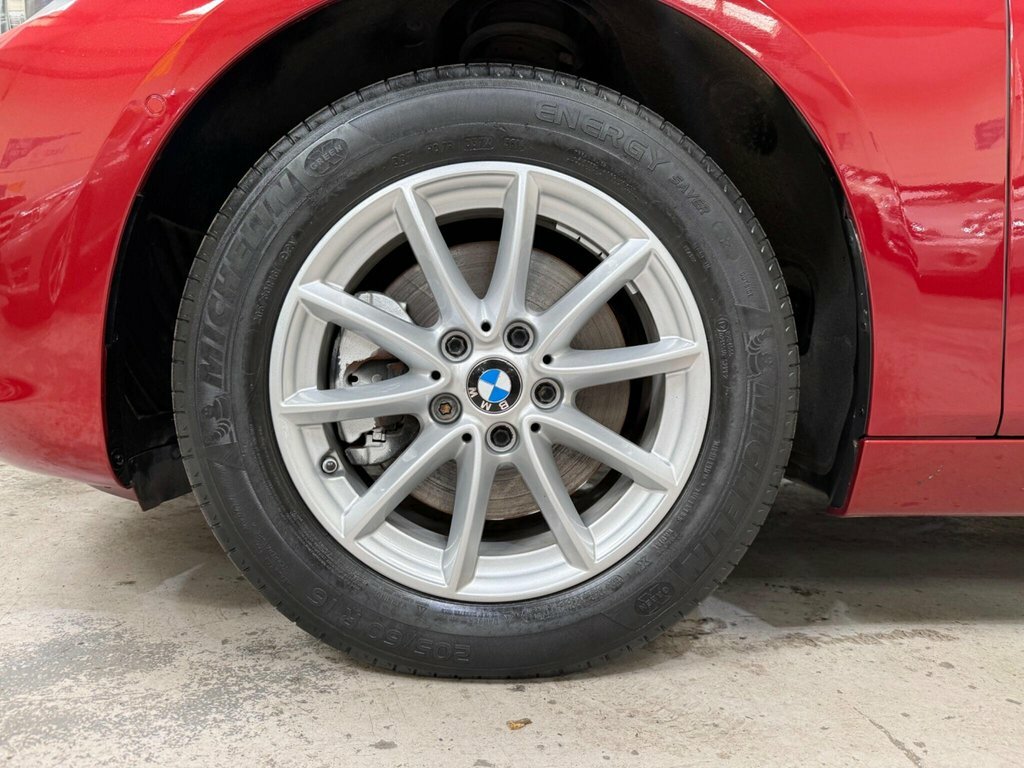 BMW 2 Series Active Tourer Mpv 2014 Bmw 2 Series Active Tourer 2.0 218D Se Di Black #39