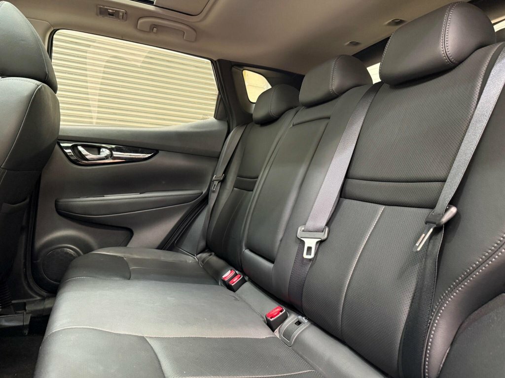 Nissan Qashqai 1.2L Tekna Grey #3