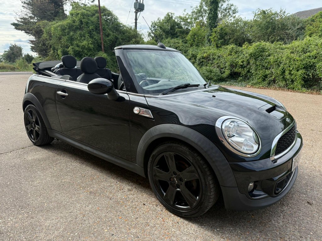 Mini Convertible 2L Cooper Sd Black
