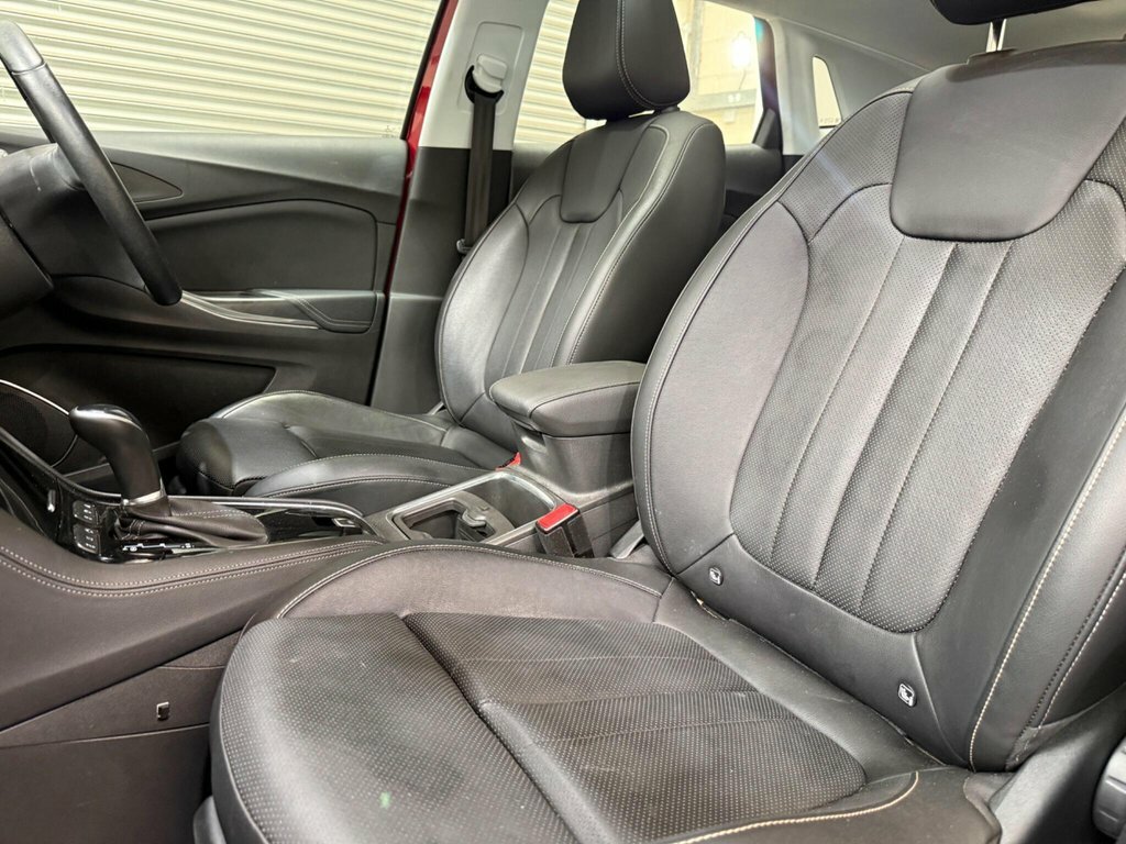 Vauxhall Grandland X 1.2L Elite Nav Red #2