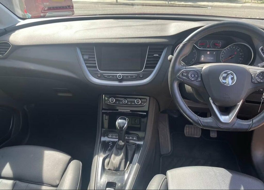 Vauxhall Grandland X 1.2L Elite Nav Red #2