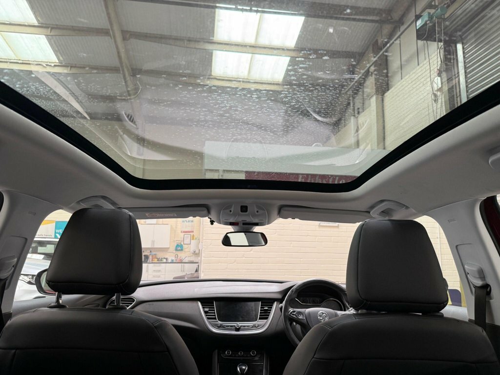 Vauxhall Grandland X 1.2L Elite Nav Red #4
