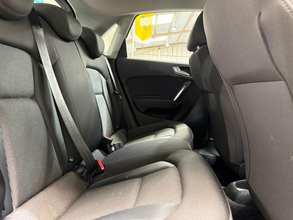 Audi A1 1.4L Sport White #4