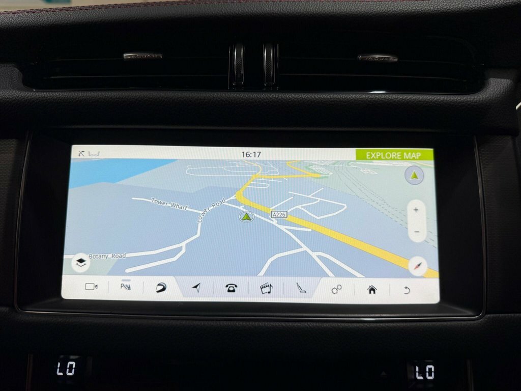 Jaguar XF 3L S Black #4