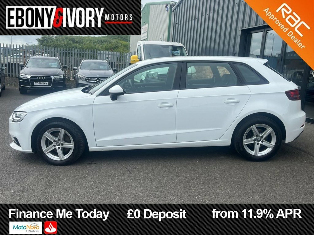 Audi A3 1.6L Se Technik CK69RZU White #2
