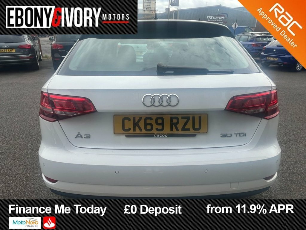 Audi A3 1.6L Se Technik CK69RZU White #4