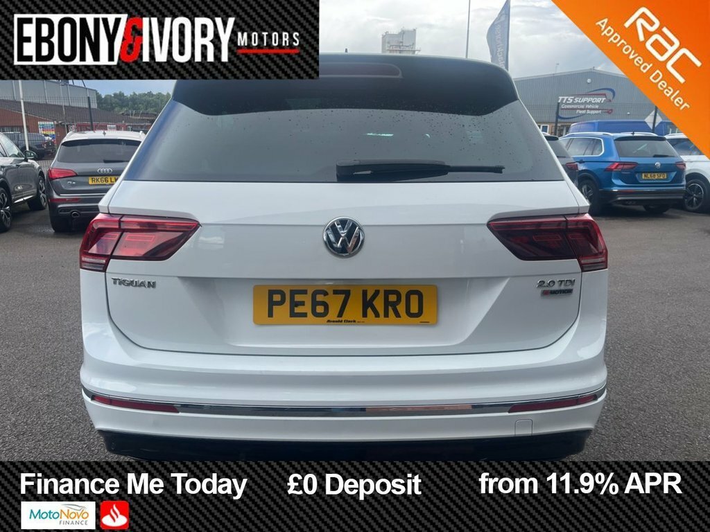 Volkswagen Tiguan 2L R-line PE67KRO White #4