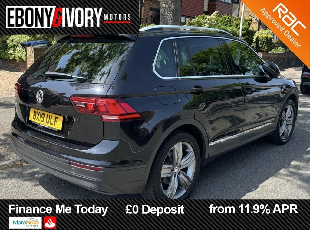 Volkswagen Tiguan 2L Match BX19ULF Black #3
