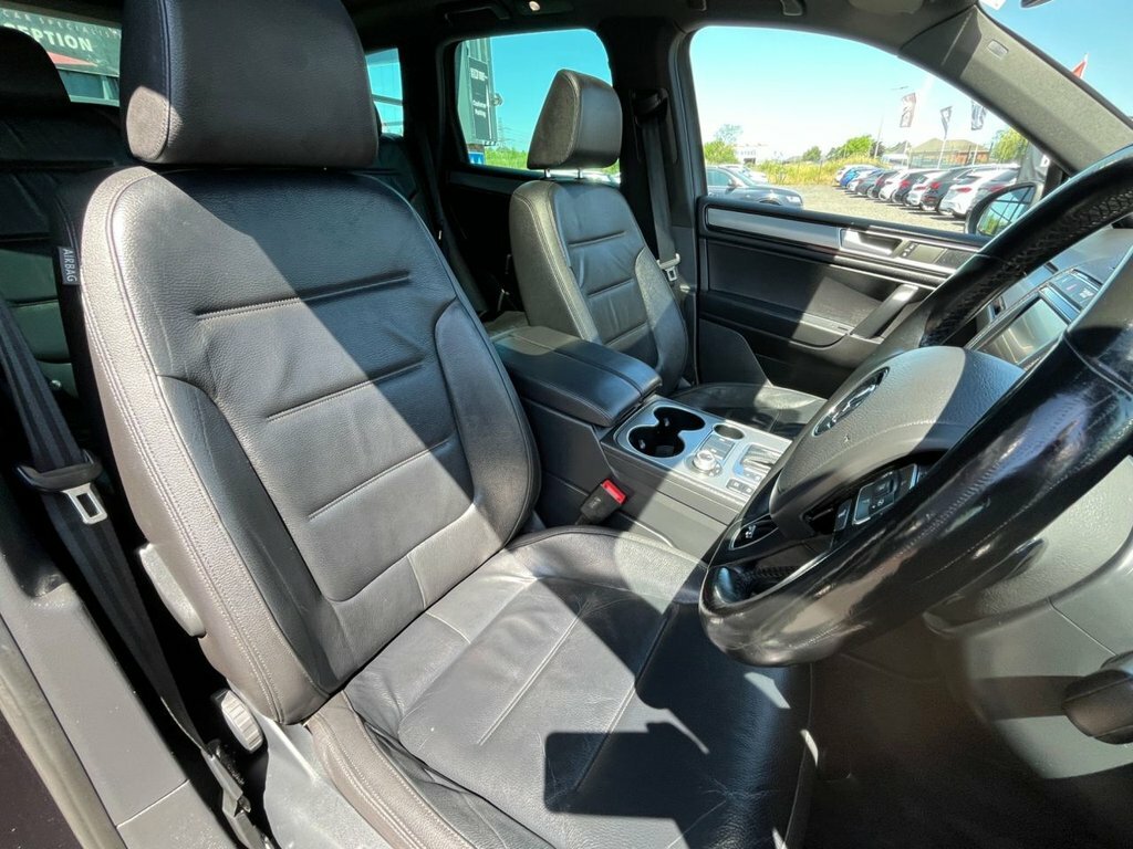 Volkswagen Touareg 3.0 V6 Tdi Bluemotion Tech Se Tip Black #11
