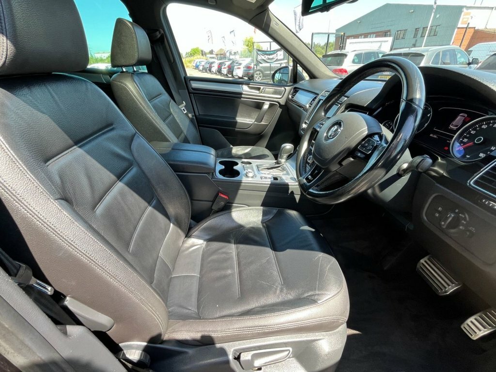 Volkswagen Touareg 3.0 V6 Tdi Bluemotion Tech Se Tip Black #10