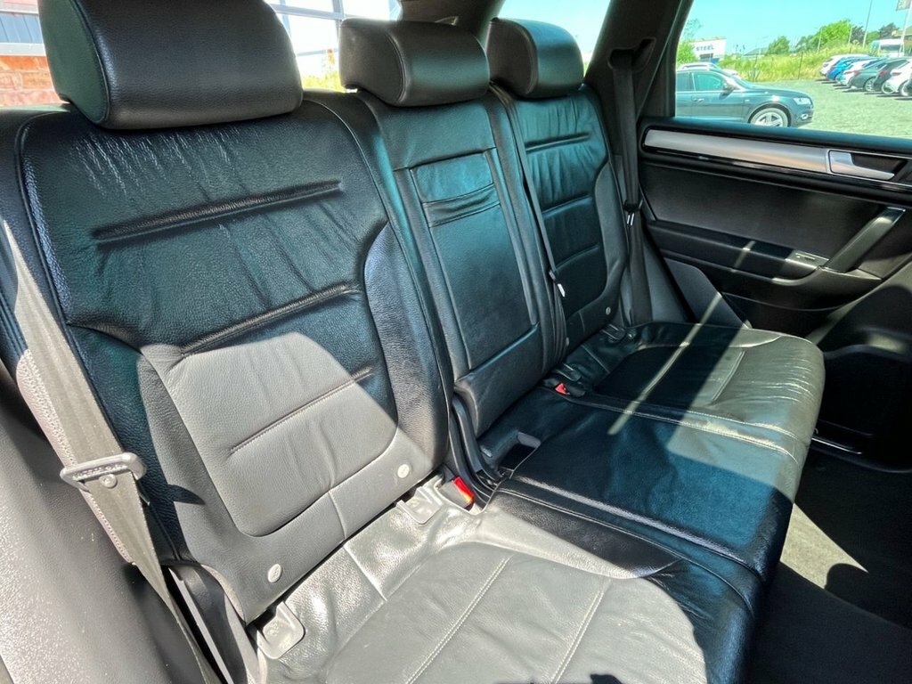 Volkswagen Touareg 3.0 V6 Tdi Bluemotion Tech Se Tip Black #14