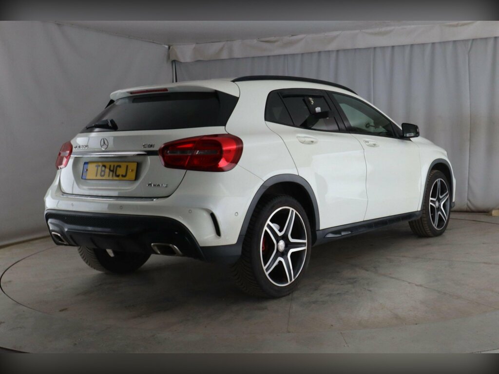 Mercedes-Benz GLA Class 2.1 Gla220 Cdi Amg Line 7G-dct 4Matic Euro 6 Ss White #5