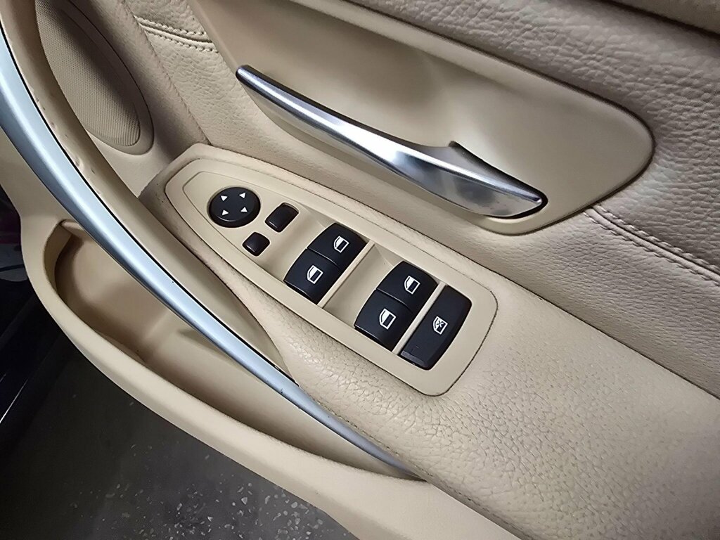 BMW 3 Series 328I Luxury T Blue #40