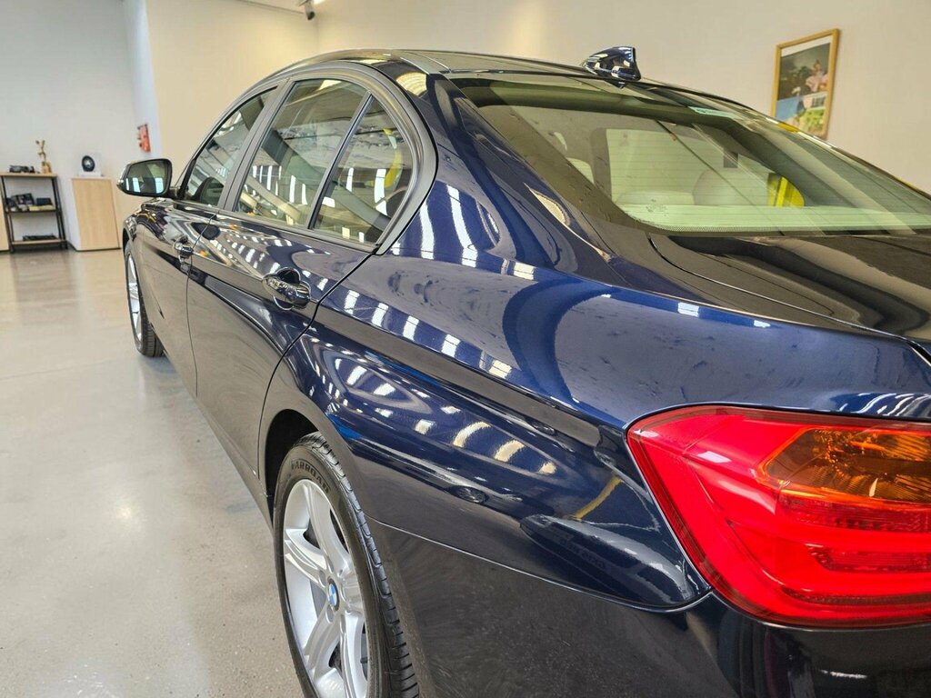 BMW 3 Series 328I Luxury T Blue #15