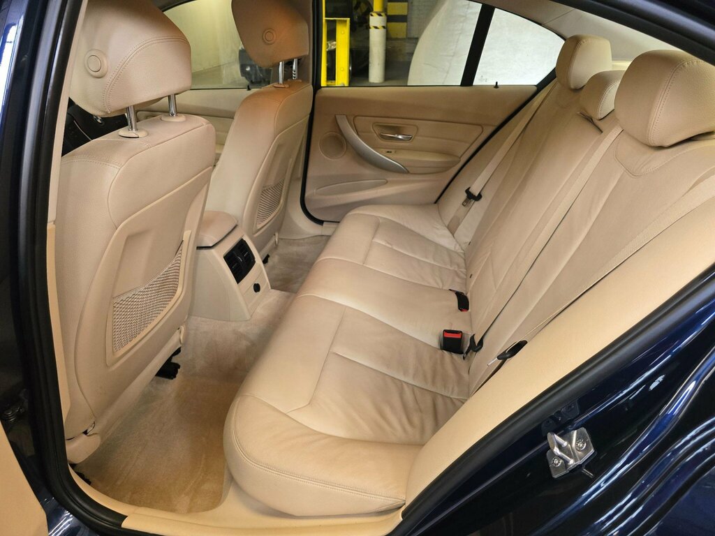 BMW 3 Series 328I Luxury T Blue #36