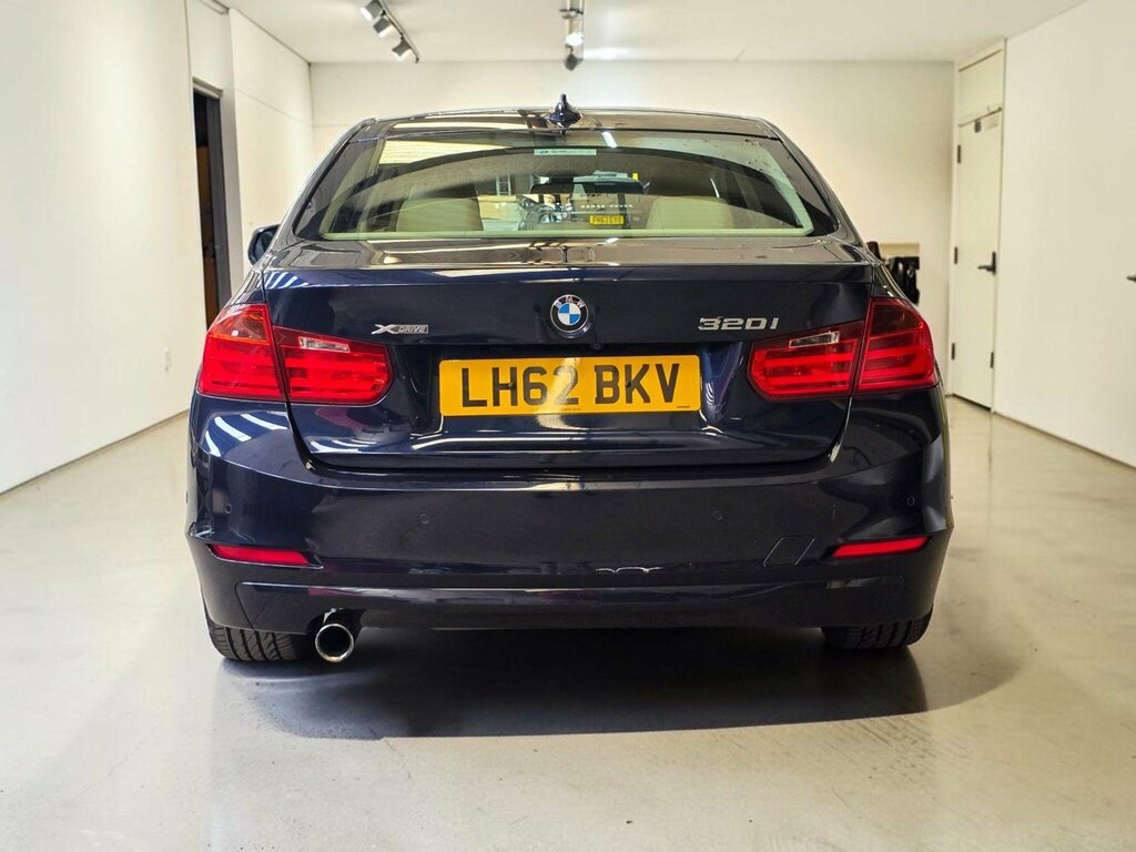 BMW 3 Series 328I Luxury T Blue #10