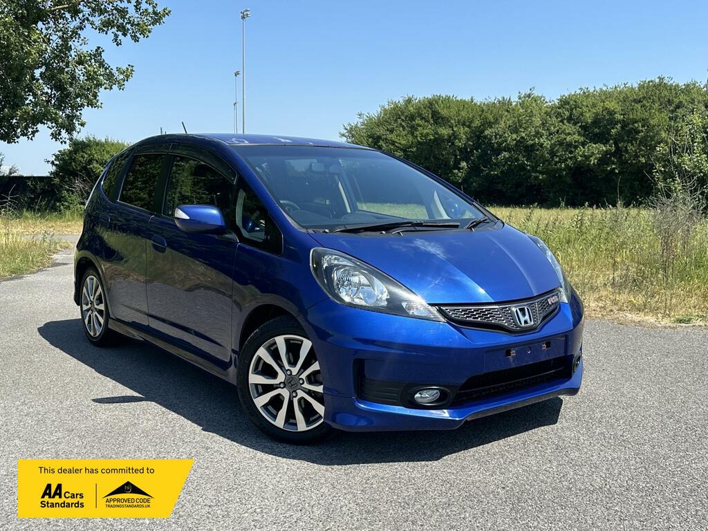 Honda Jazz 2013 Honda Jazz Fit 1.5 Rs Hatchb Blue