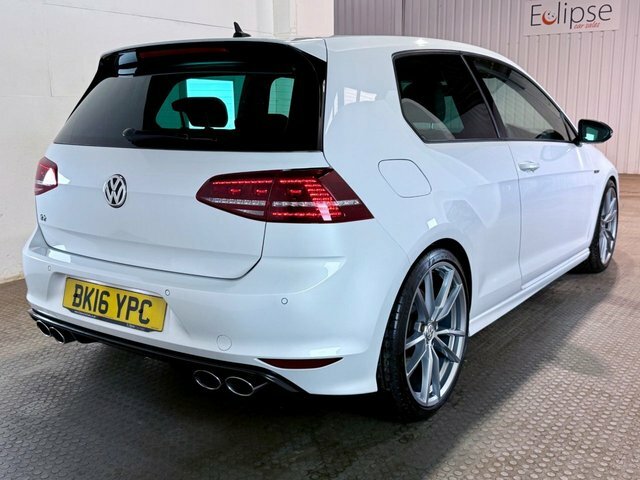Volkswagen Golf 2016 2.0 Tsi Bluemotion Tech R Hatchback Petro BK16YPC White #6