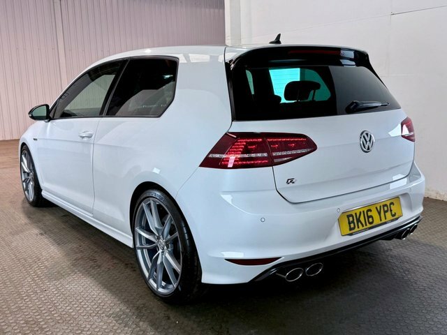 Volkswagen Golf 2016 2.0 Tsi Bluemotion Tech R Hatchback Petro BK16YPC White #5