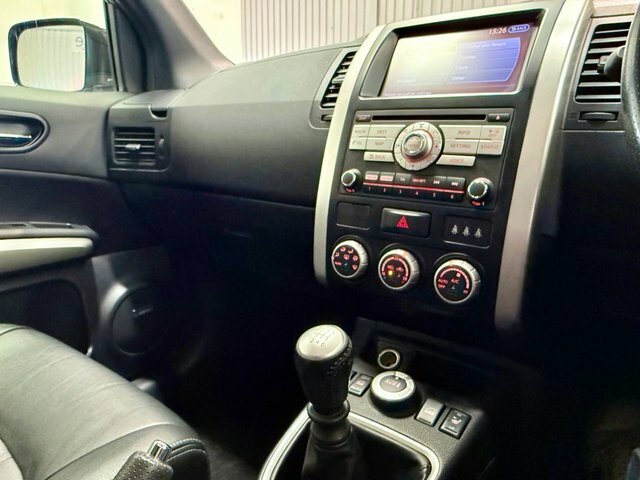 Nissan X-Trail 2.0 Dci Acenta Red #11