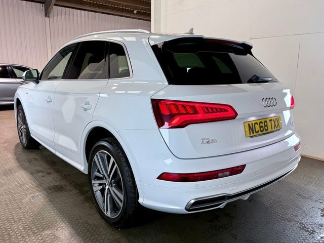 Audi Q5 2019 2.0 Tdi 40 S Line Suv S Tronic Qua NC68TXX White #4