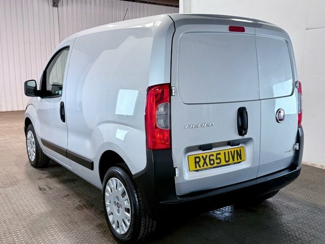 Fiat Fiorino 1.3 16V Multijet Sx Van White #4