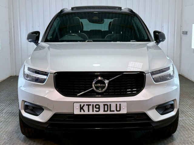 Volvo XC40 2019 2.0 D3 R-design Suv Awd Euro KT19DLU Silver #2