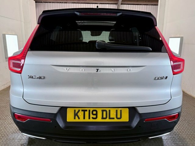 Volvo XC40 2019 2.0 D3 R-design Suv Awd Euro KT19DLU Silver #5