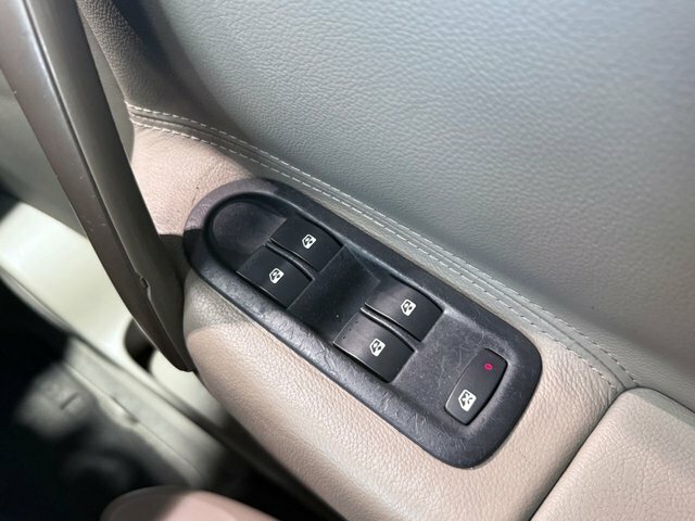 Renault Scenic 1.6 Vvt Dynamique Silver #21
